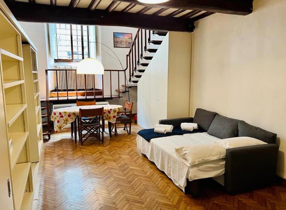 Ponte Vecchio Cozy Oltrarno Apartment Florence Exterior photo